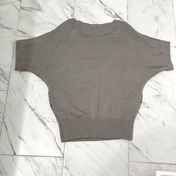 2b Bebe Sweater Medium Silver Sequin Stripes Y2K Revival Quiet Luxury Soft Glam - Picture 2 of 7